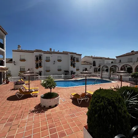 Tio Charles Village Benalmádena